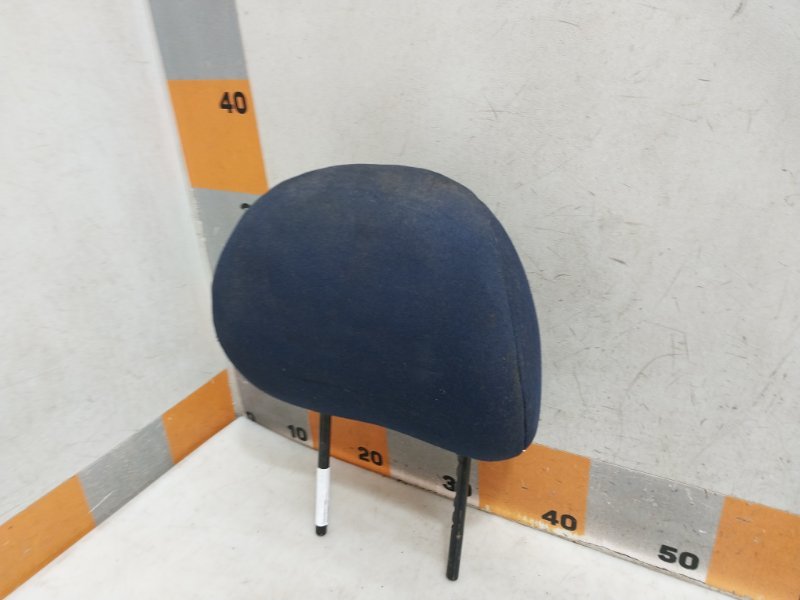 Подголовник сиденья