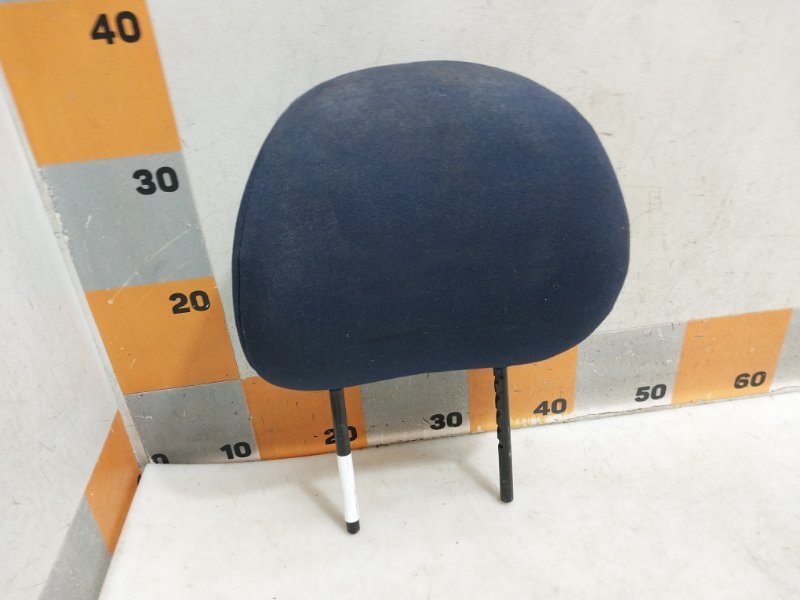 Подголовник сиденья