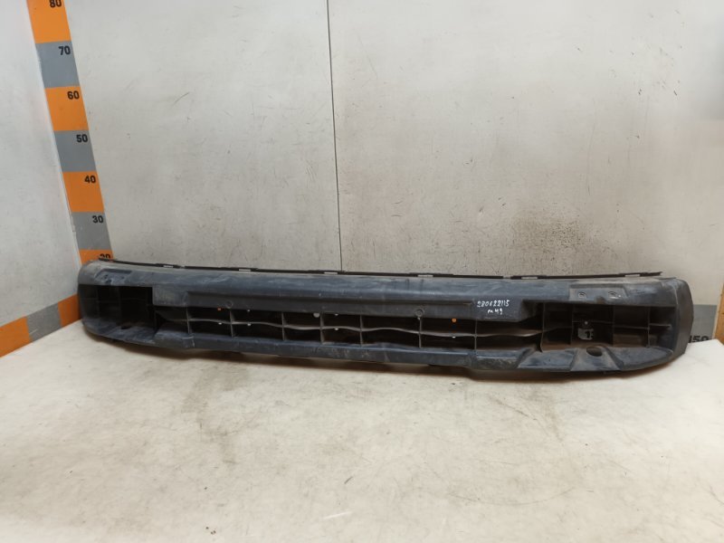 Усилитель переднего бампера