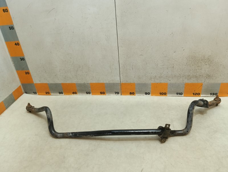 Стабилизатор передний