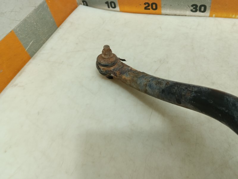 Стабилизатор передний