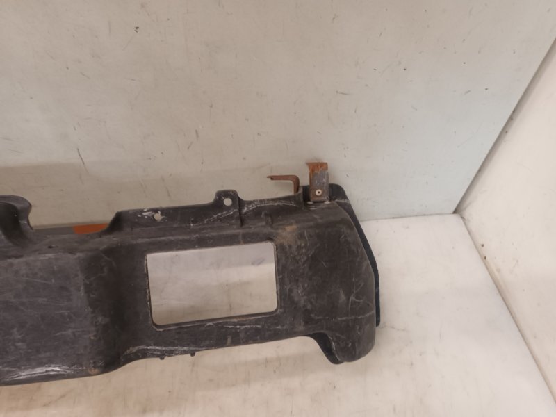 Усилитель заднего бампера