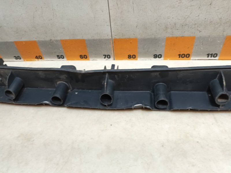 Усилитель заднего бампера