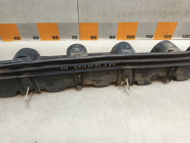 Усилитель заднего бампера