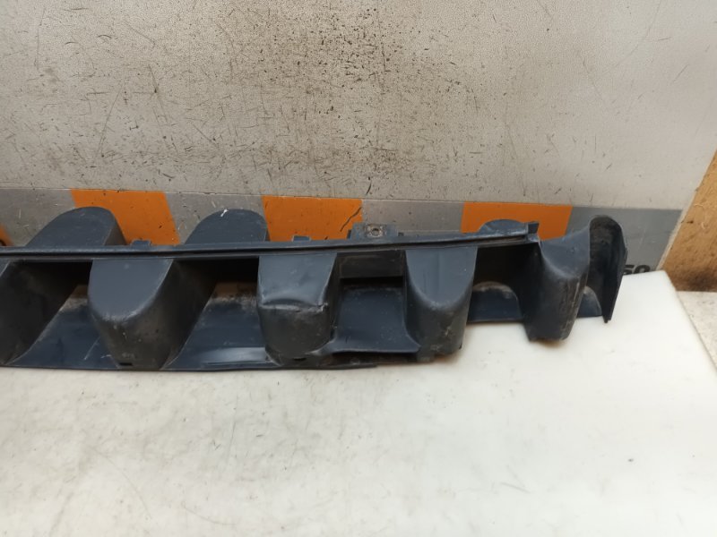 Усилитель заднего бампера