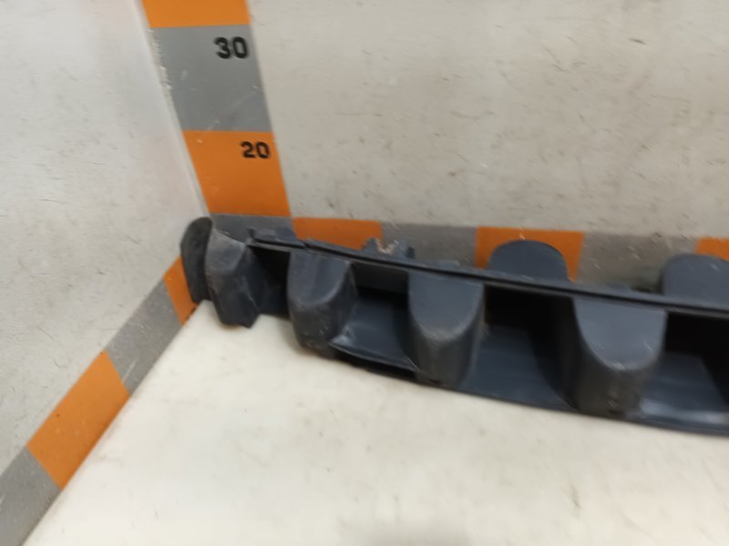 Усилитель заднего бампера