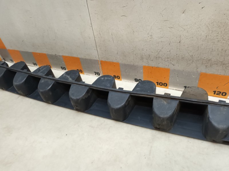 Усилитель заднего бампера