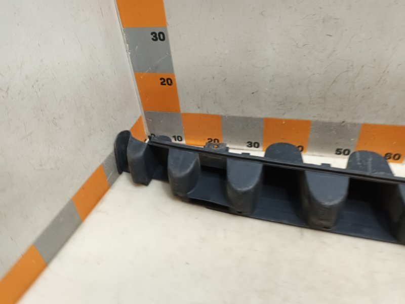 Усилитель заднего бампера