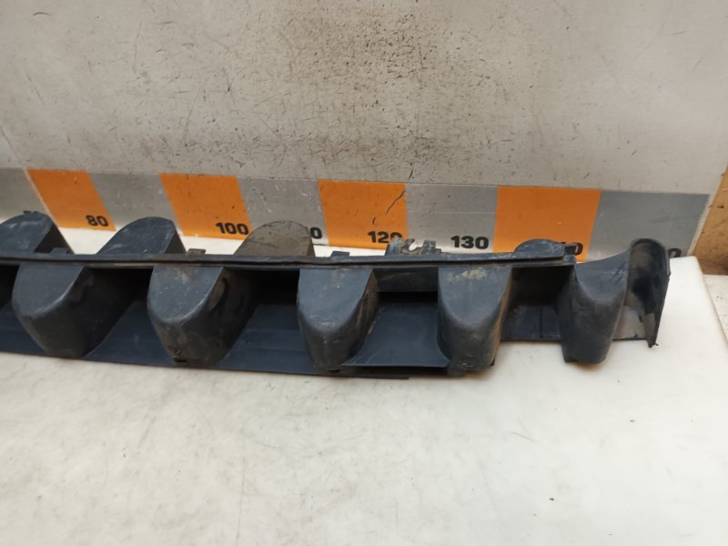 Усилитель заднего бампера