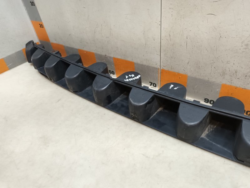 Усилитель заднего бампера