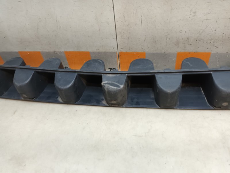 Усилитель заднего бампера