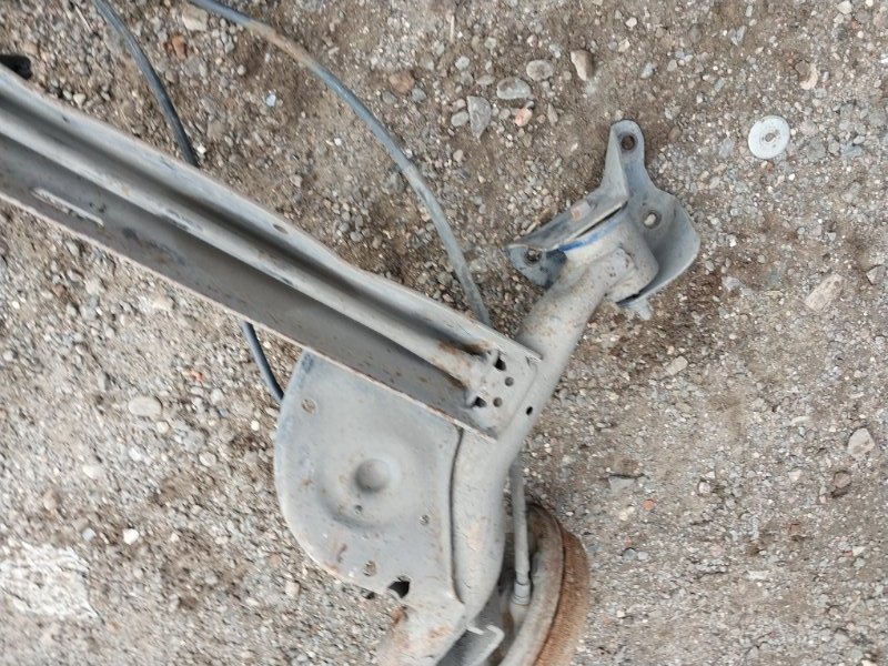 Балка задняя