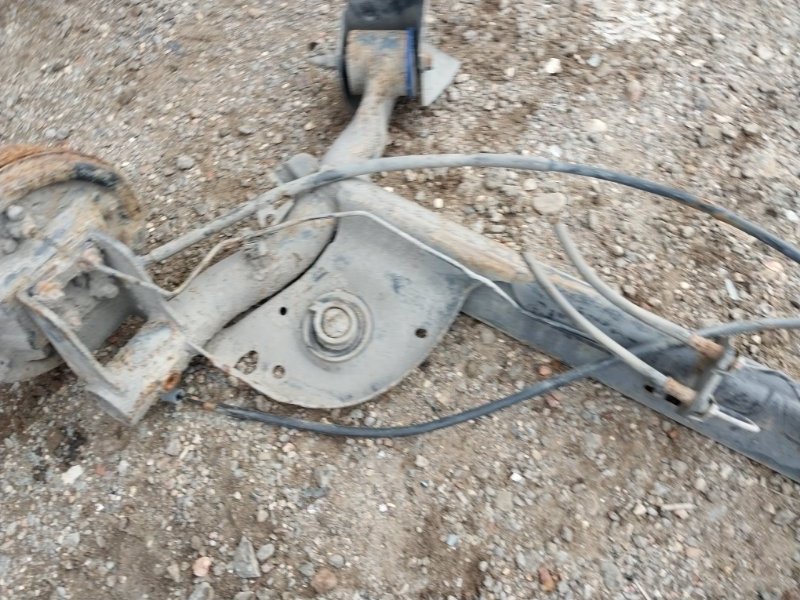 Балка задняя