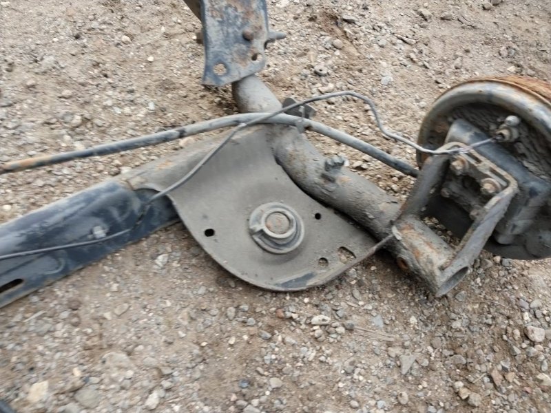 Балка задняя