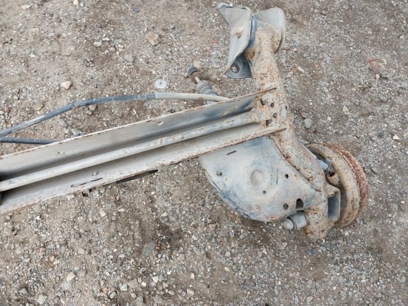 Балка задняя