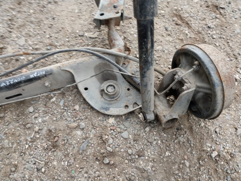 Балка задняя