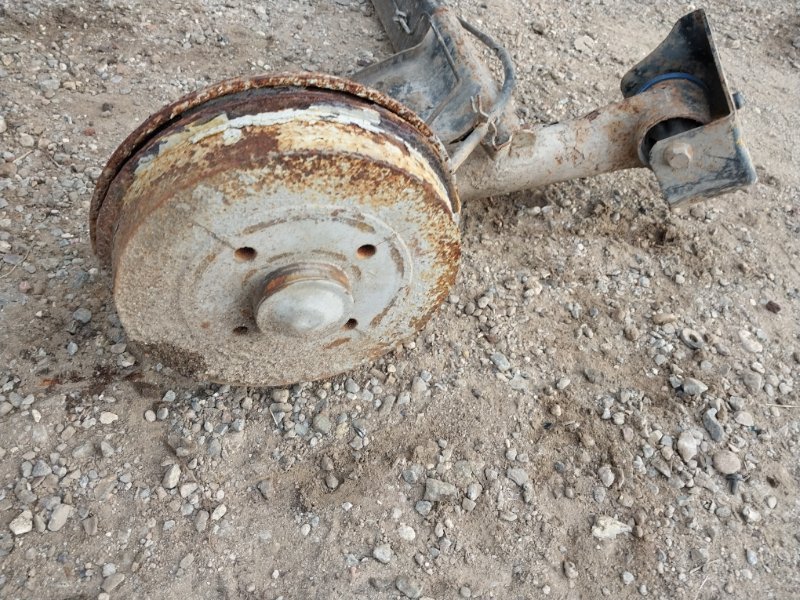 Балка задняя