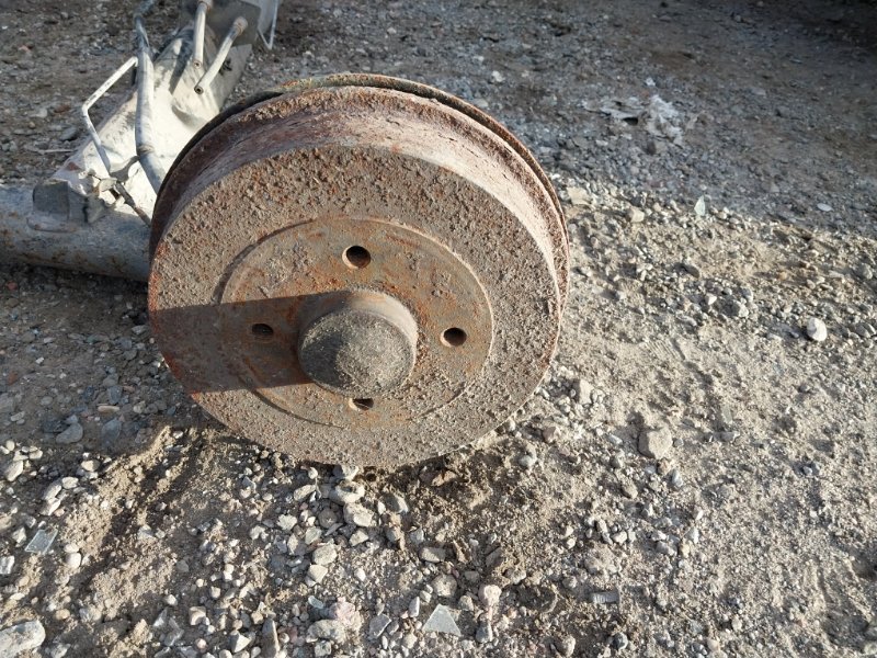 Балка задняя