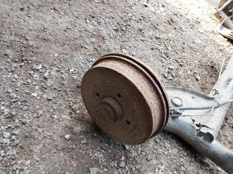 Балка задняя