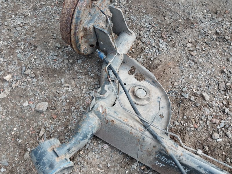 Балка задняя