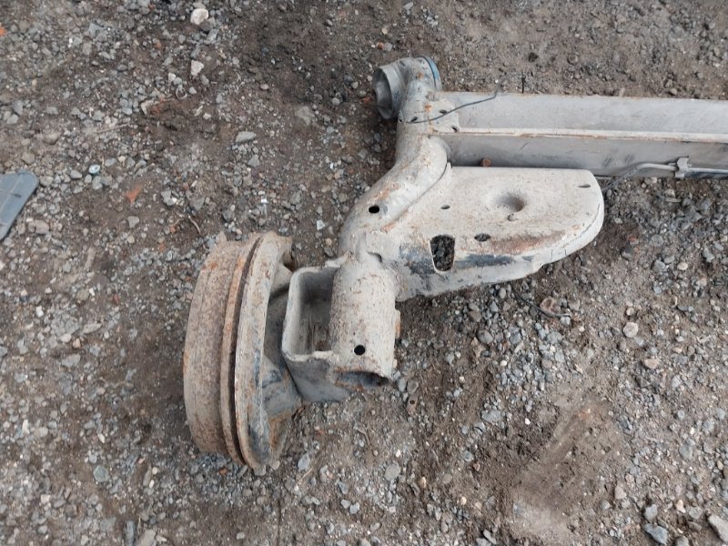 Балка задняя