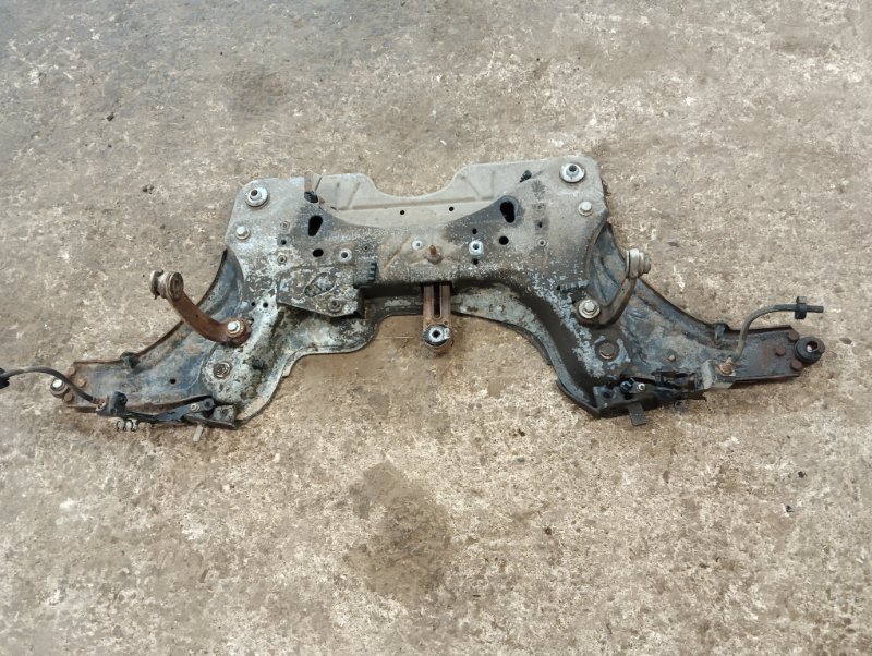 Балка подмоторная