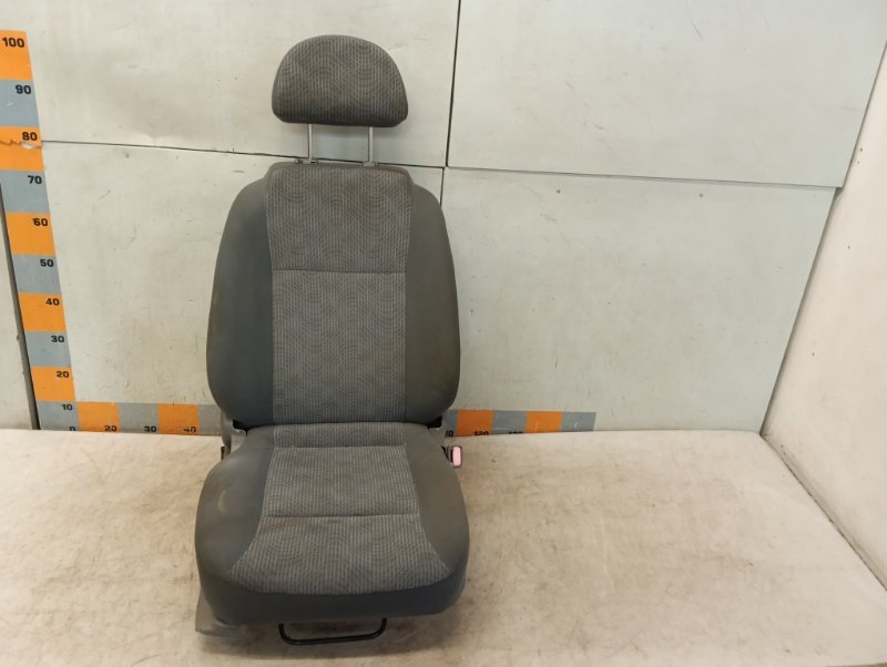 Сиденье переднее правое