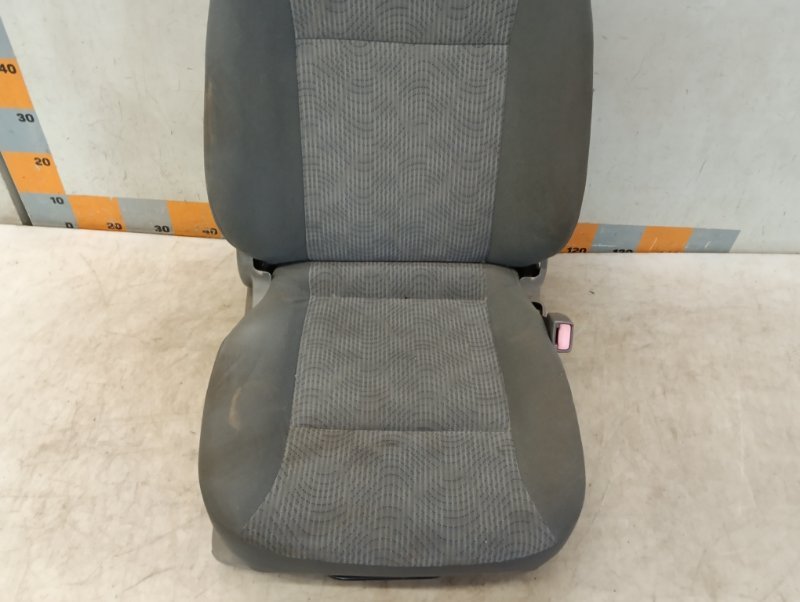 Сиденье переднее правое