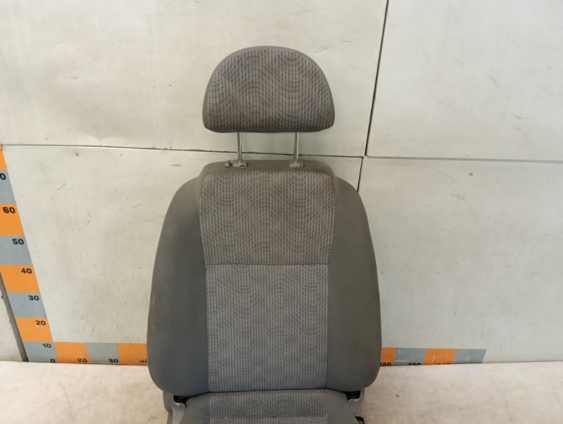 Сиденье переднее правое