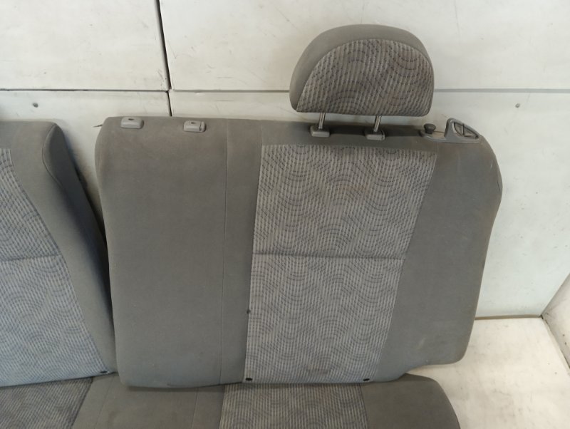 Сиденье салонное