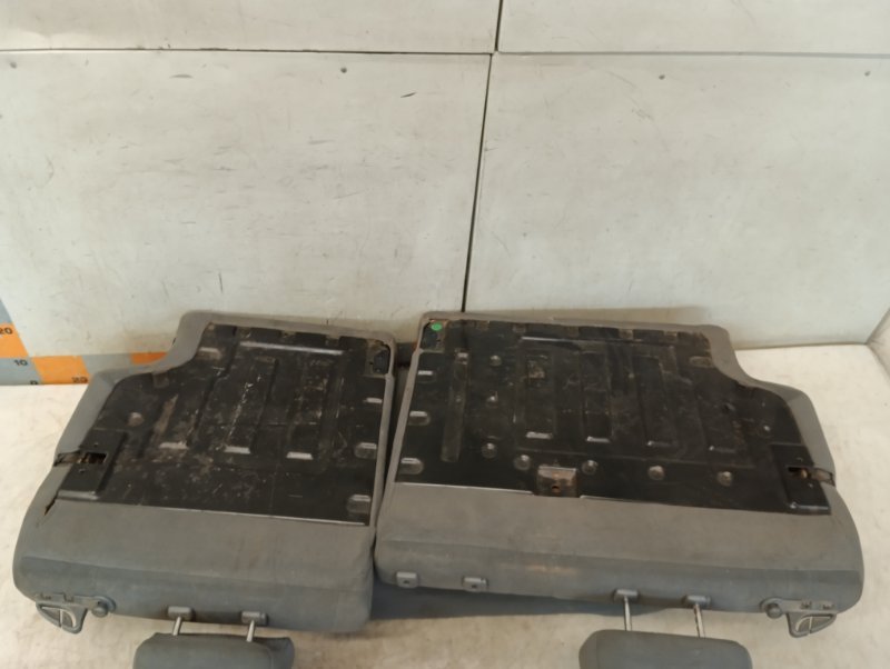 Сиденье салонное