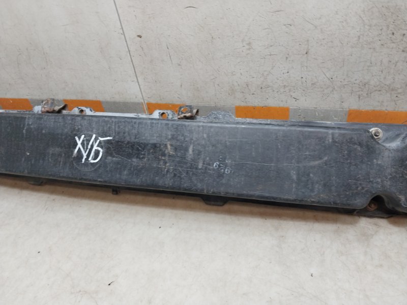 Усилитель переднего бампера