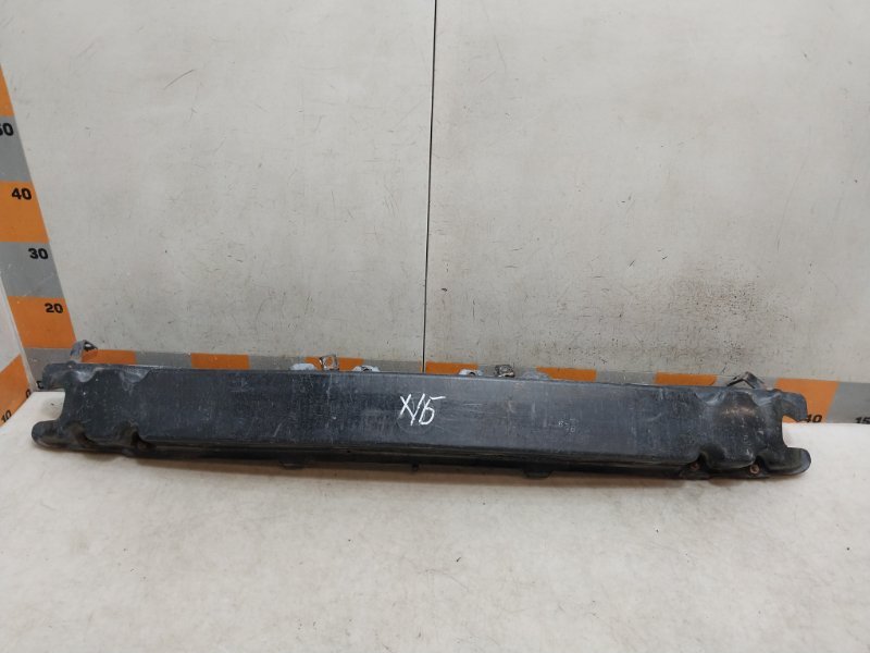 Усилитель переднего бампера