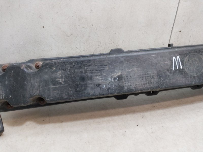 Усилитель переднего бампера