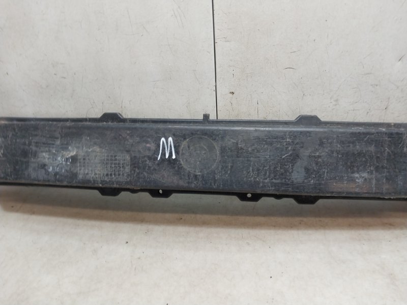 Усилитель переднего бампера