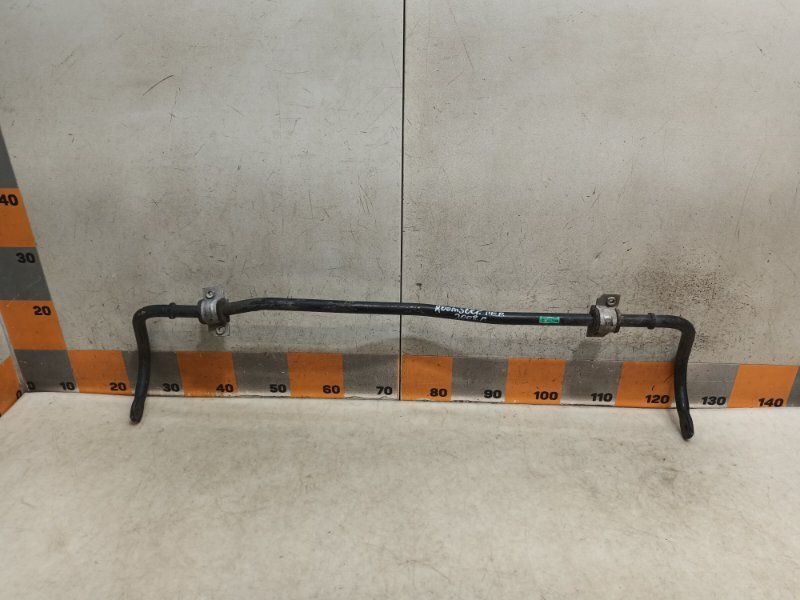 Стабилизатор передний