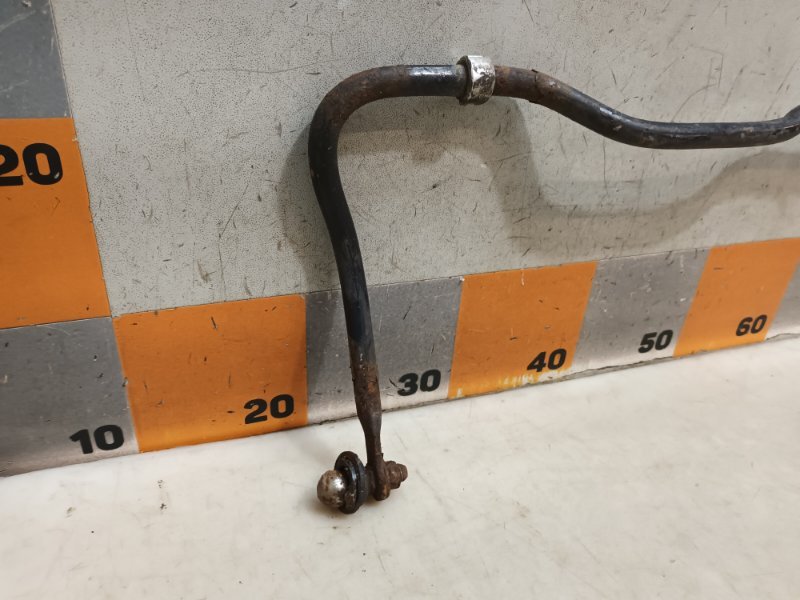 Стабилизатор задний