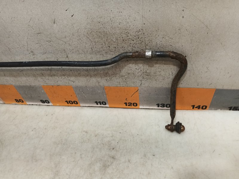 Стабилизатор задний