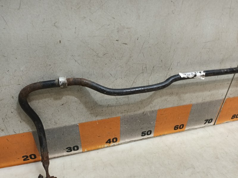 Стабилизатор задний