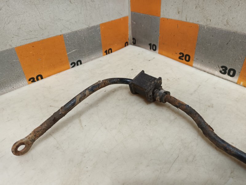 Стабилизатор задний