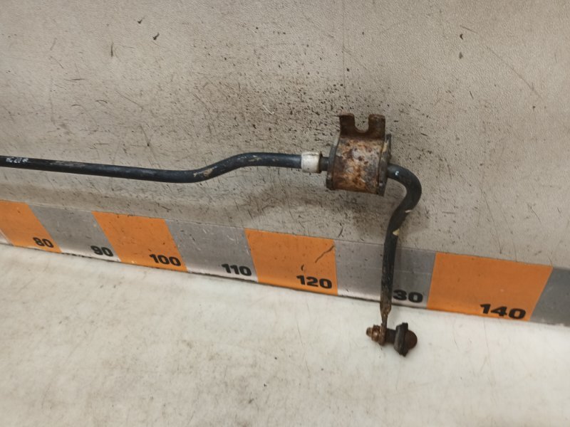 Стабилизатор задний