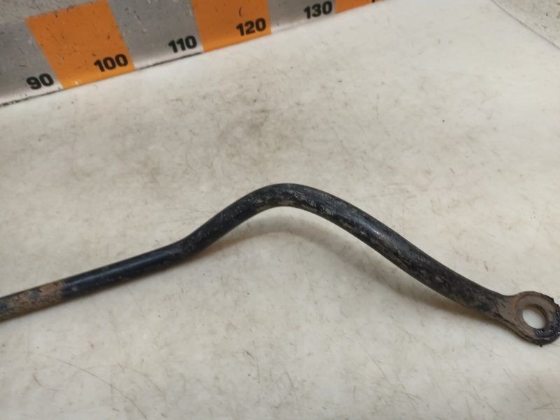 Стабилизатор передний