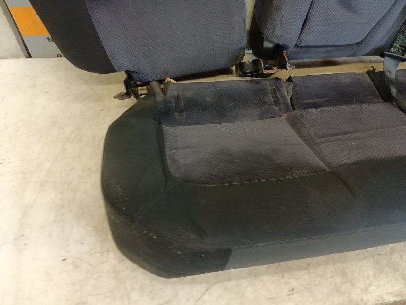 Сиденье салонное