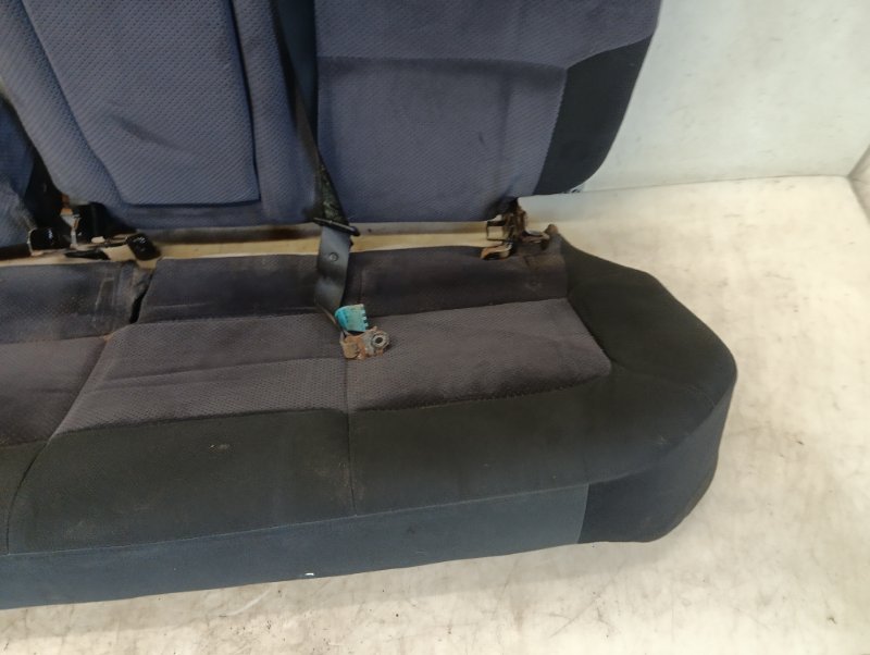 Сиденье салонное