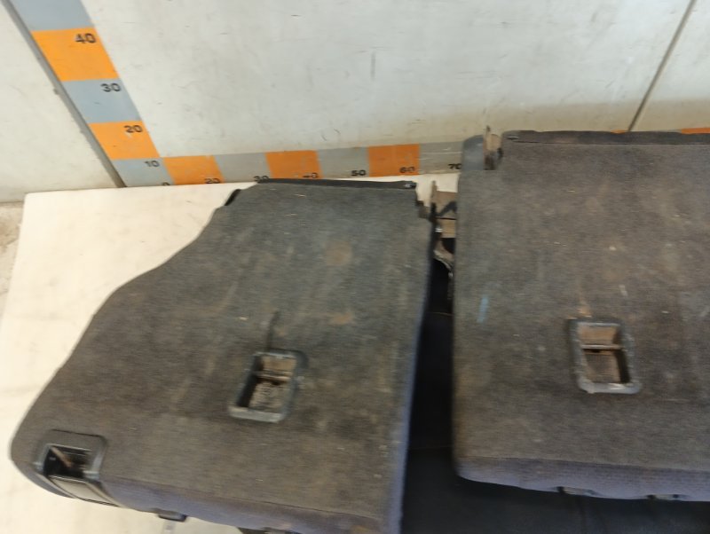 Сиденье салонное