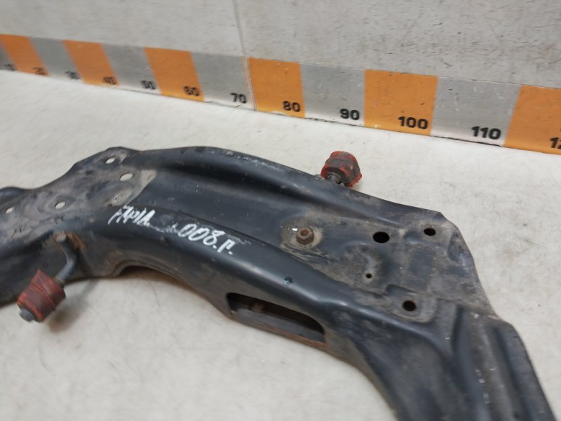 Балка подмоторная