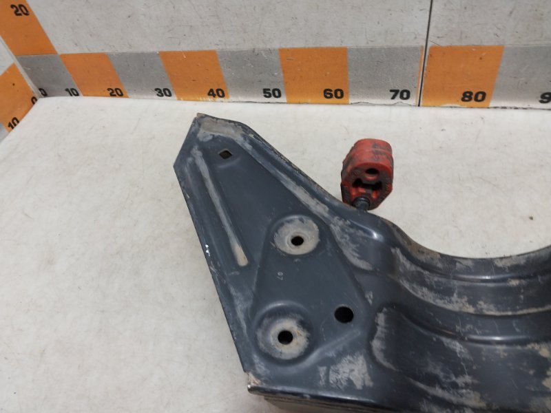 Балка подмоторная