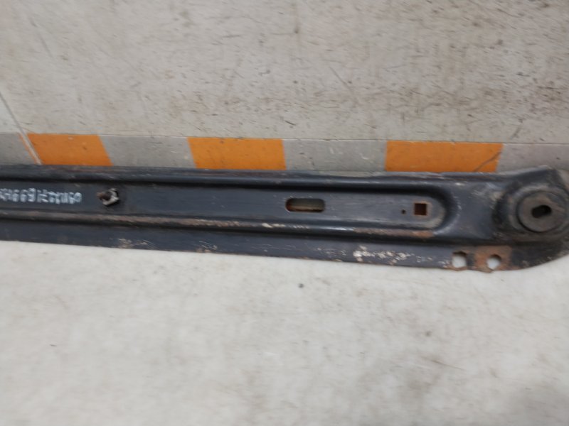 Балка подрадиаторная