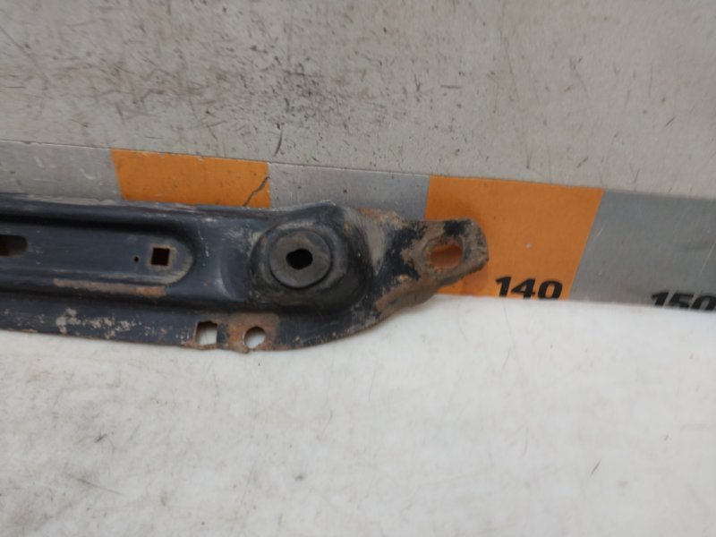 Балка подрадиаторная