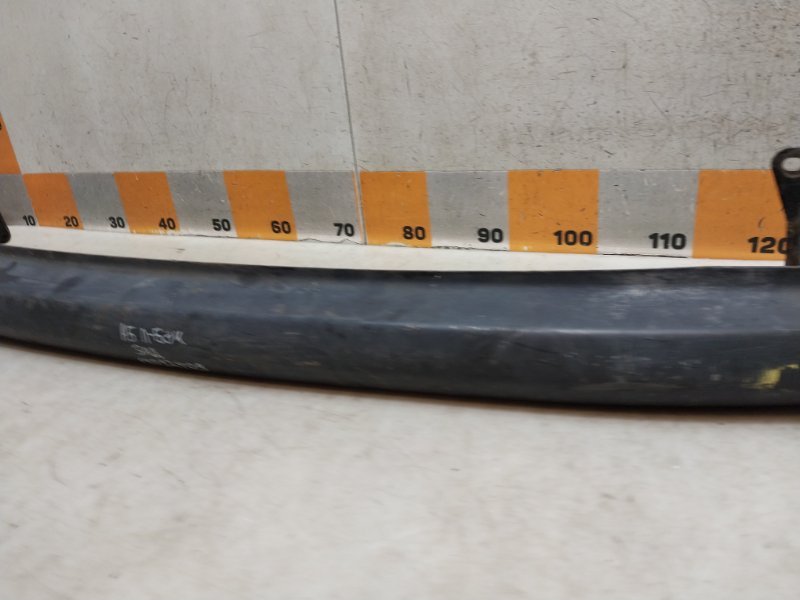 Усилитель заднего бампера